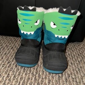 Cat & Jack Dinosaur fleece lined snow boots